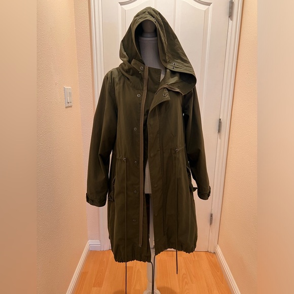 VINTAGE MILITARY TRENCH COATS SIZE 4 - Picture 1 of 11